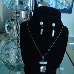 BEAUTIFUL 925 PEARL SET